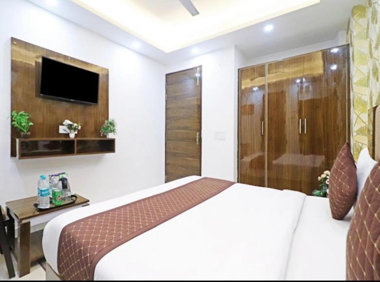 ניו דלהי Hotel Vijaydeep Palace Near Delhi Airport מראה חיצוני תמונה