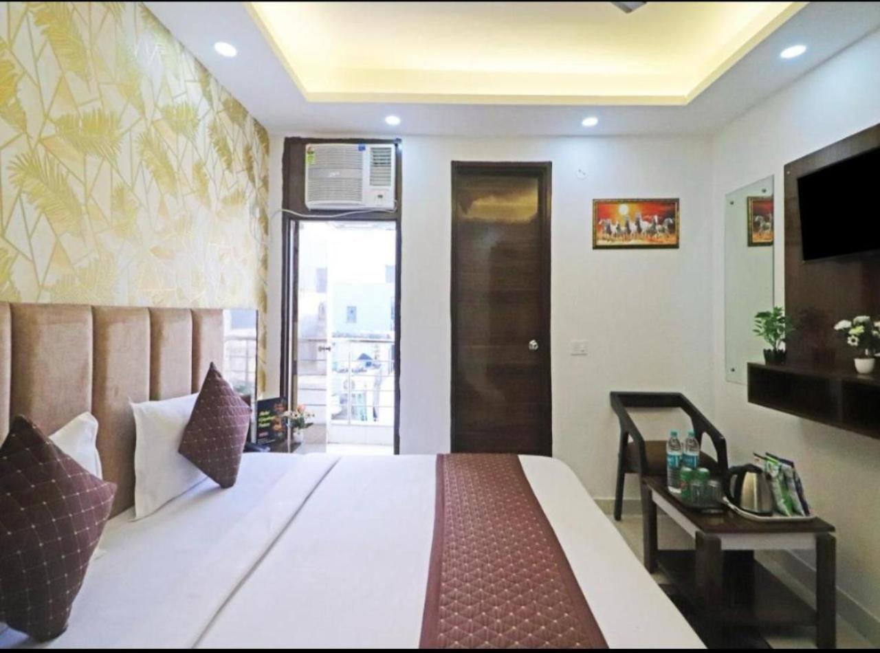 ניו דלהי Hotel Vijaydeep Palace Near Delhi Airport מראה חיצוני תמונה