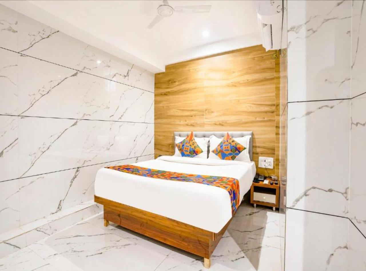 ניו דלהי Hotel Vijaydeep Palace Near Delhi Airport מראה חיצוני תמונה